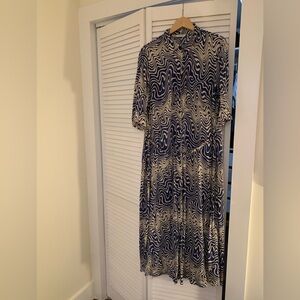 ZARA - Blue and Cream swirly maxi dress - size XL